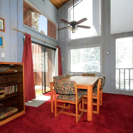 Mammoth Ski & Racquet Club #074